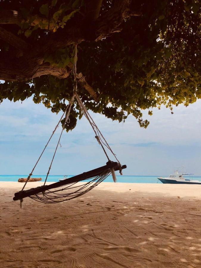 Huvan Inn Fulidhoo Exterior foto