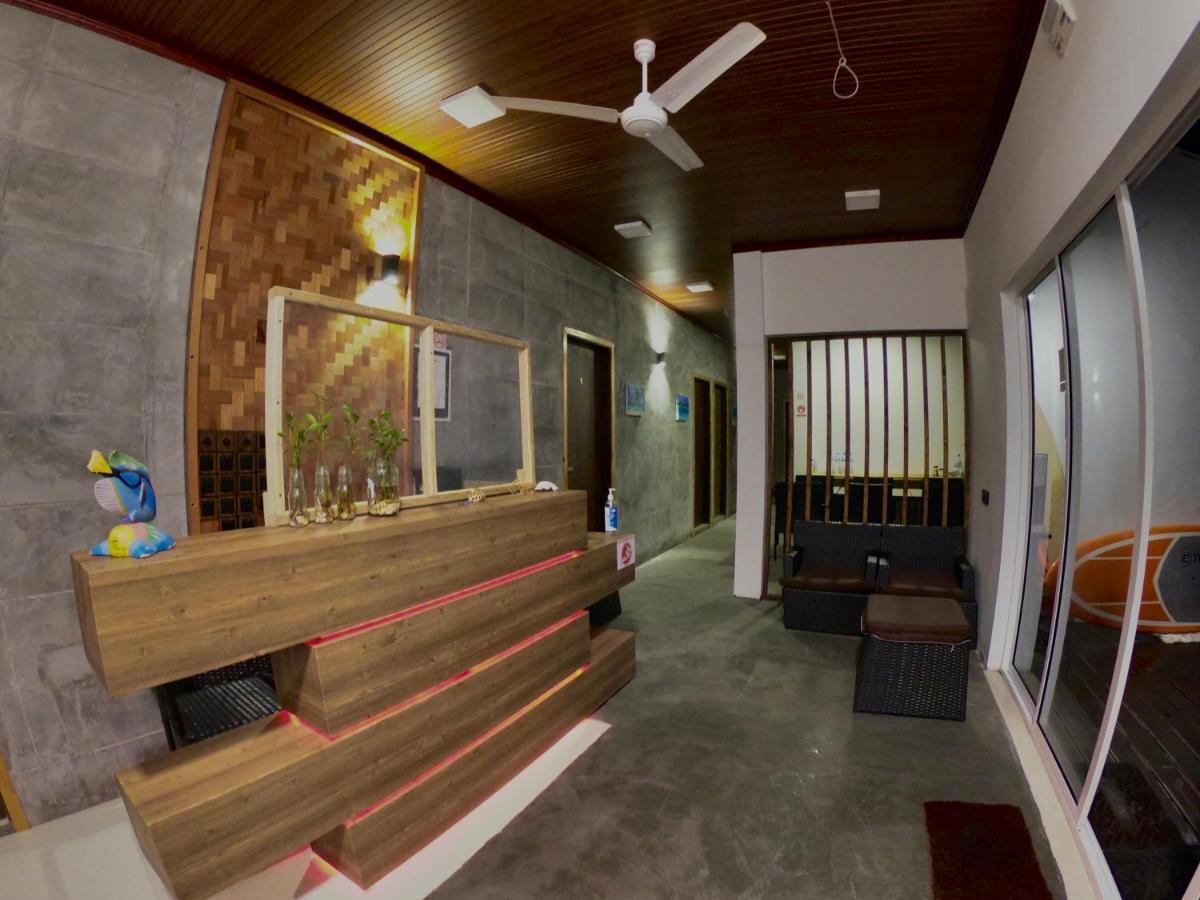 Huvan Inn Fulidhoo Exterior foto